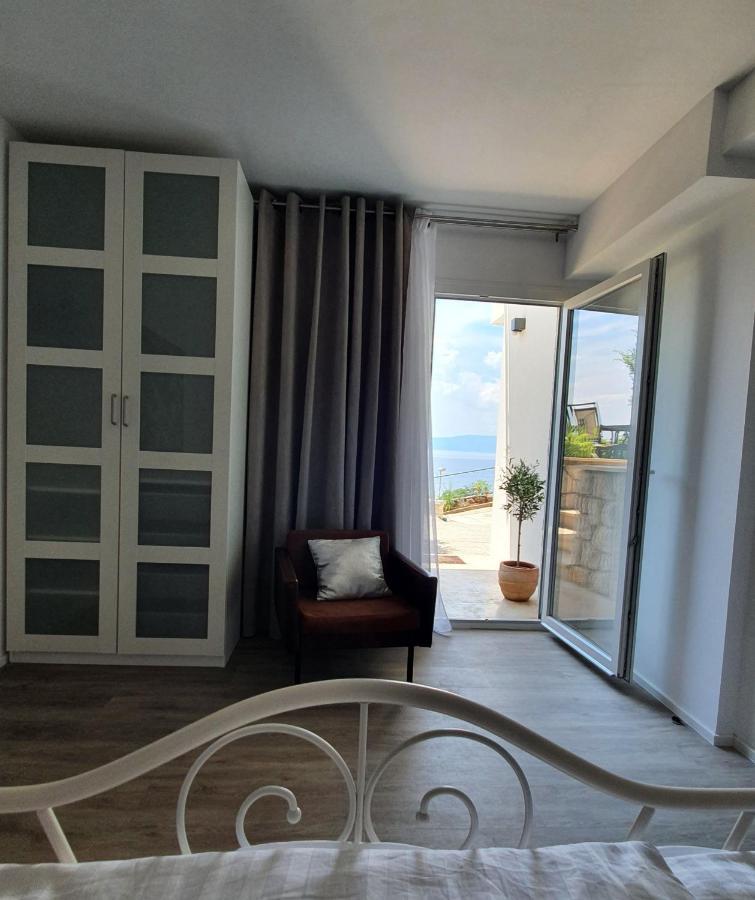 Divine View Apartma Apartment